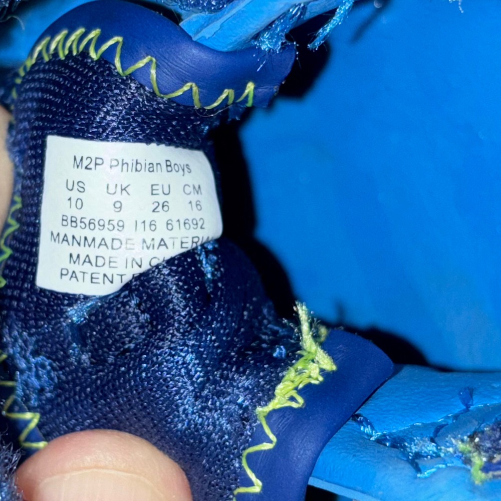 - Stride Rite Made 2 Play Shoes Size 10 - Picture 5 of 9